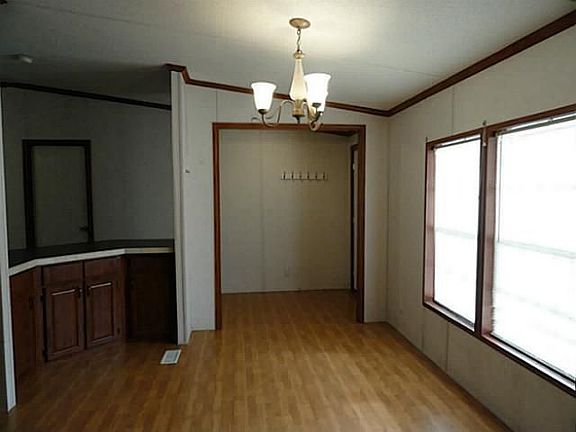 4th image of 1620 Stony Valley Dr