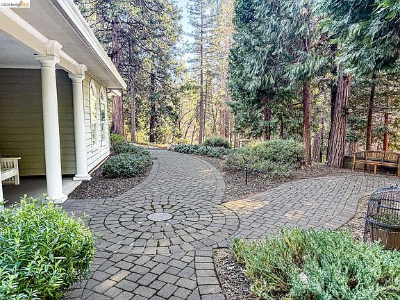 2nd image of 17400 Mount Elizabeth Dr