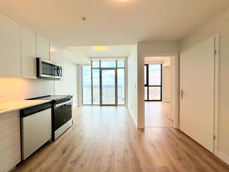 60 Frederick St #2605 — Photo 16