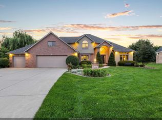 632 Broken Covey Ct, De Pere, WI 54115