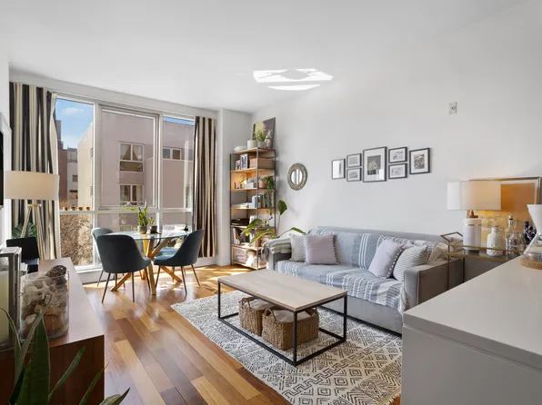 135 North 11th Street image 1 of 11