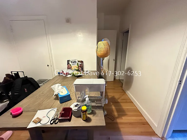 65 Strathmore Rd #2 — Photo 8