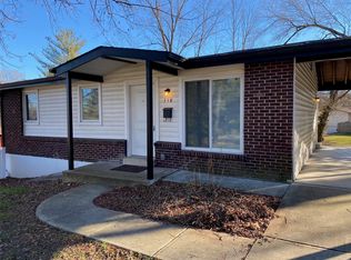 110 E Thornton Ave, Saint Louis, MO