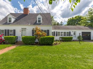 22 Beacon St, Beverly, MA 01915