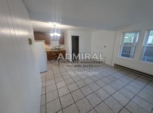 8 Mechanic St APT 2, Farmington, NH 03835