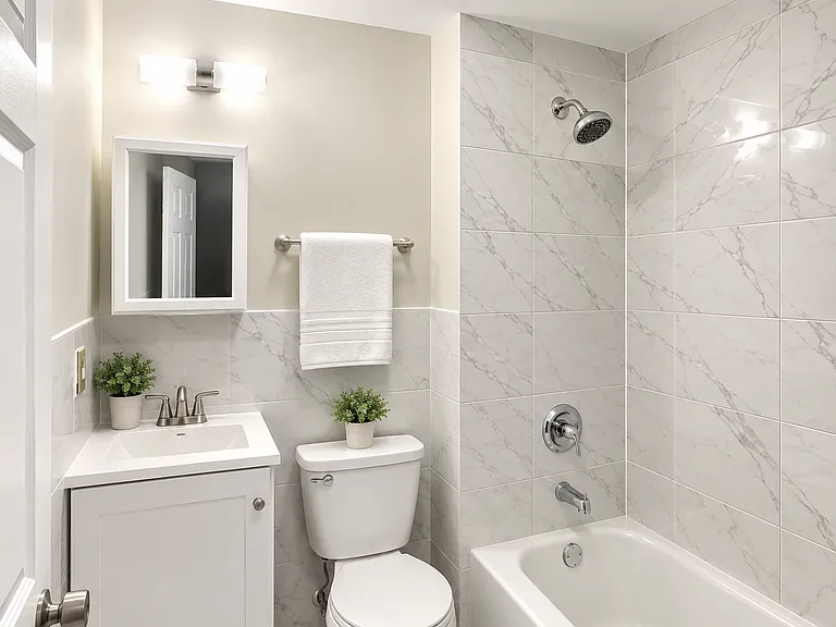 76 Ridge St #3C — Photo 4