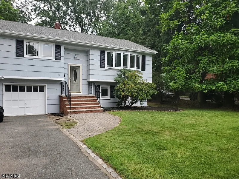 74 E McClellan Ave