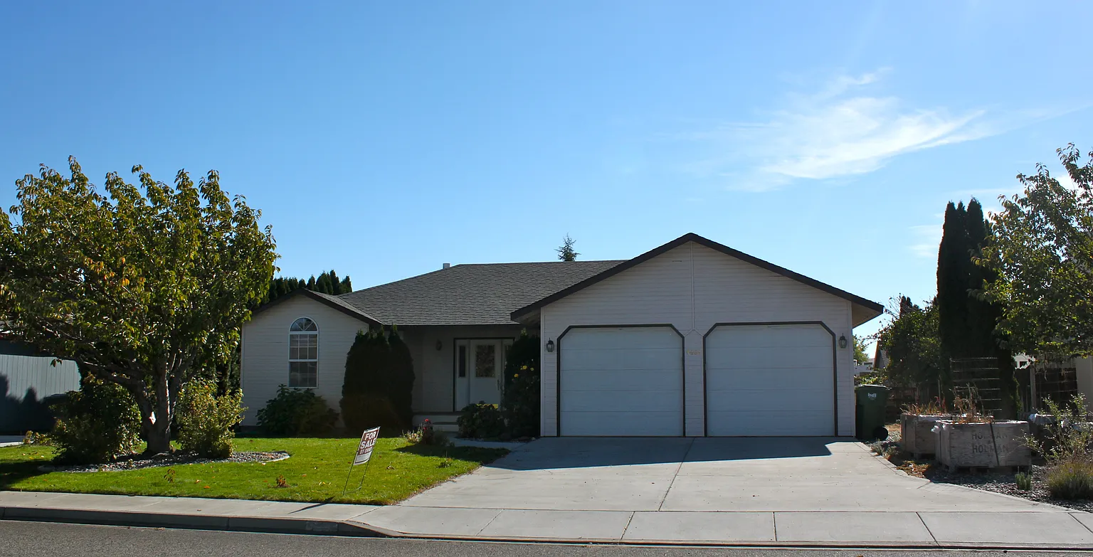 4605 Kendall Way photo 1
