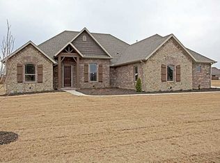 455 Wildcrest Dr, Farmington, AR 72730
