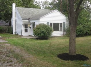 5020 Kellogg Rd, Toledo, OH 43615