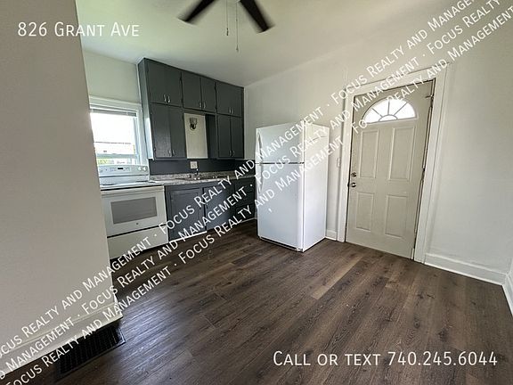 3rd image of 826 Grant Ave