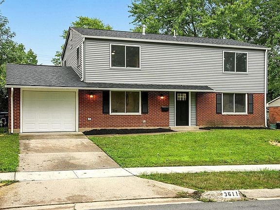 3rd image of 3611 Panama Dr