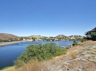 29069 Old Wrangler Rd, Canyon Lake, CA 92587