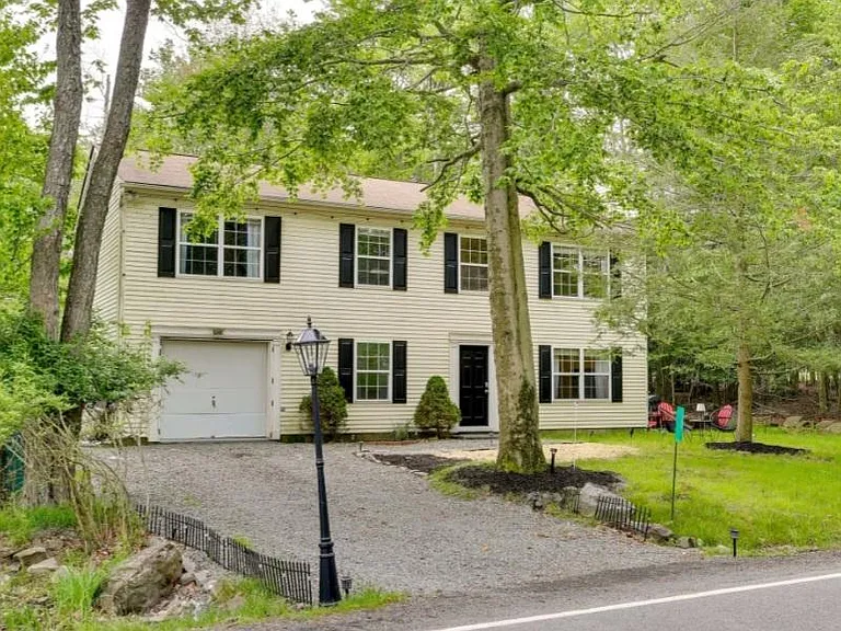 1490 Waterfront Dr #K795 — Photo 2