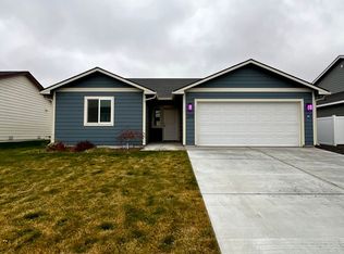 209 N Birch St, Tieton, WA