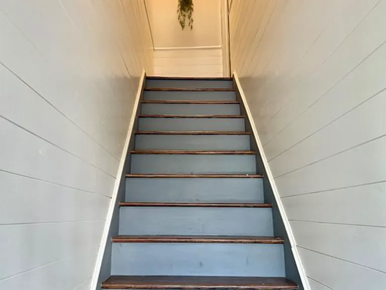 326 Cedar Ave #B — Photo 3