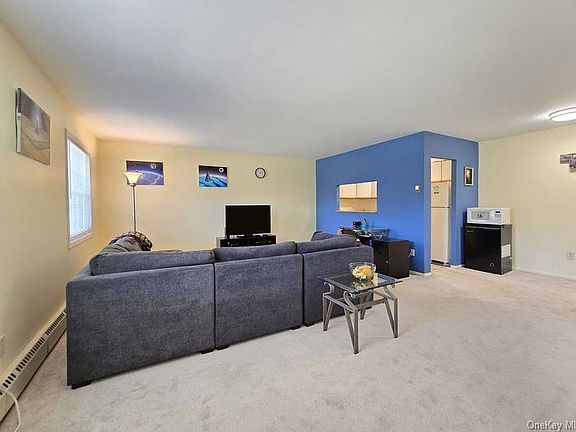 3rd image of 460 Old Town Road #26M