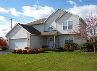 26343 Carronade Dr, Perrysburg, OH 43551