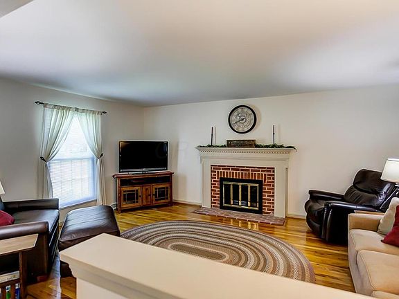 5th image of 4368 Airendel Ct