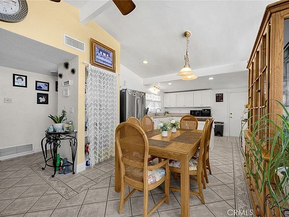 5th image of 2113 W Niobe Ave