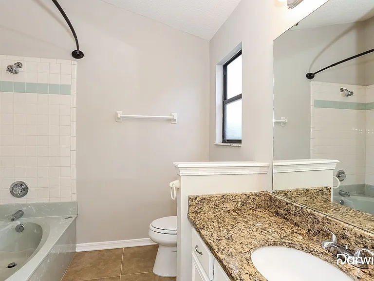 2878 Lantana Lakes Dr W — Photo 14