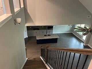 5th image of 907 Lillian Pk Drive