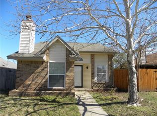 2124 Lonnie Ln, Moore, OK 73170