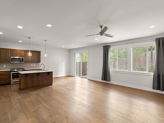 3rd image of 10926 SW Annand Hill Ct