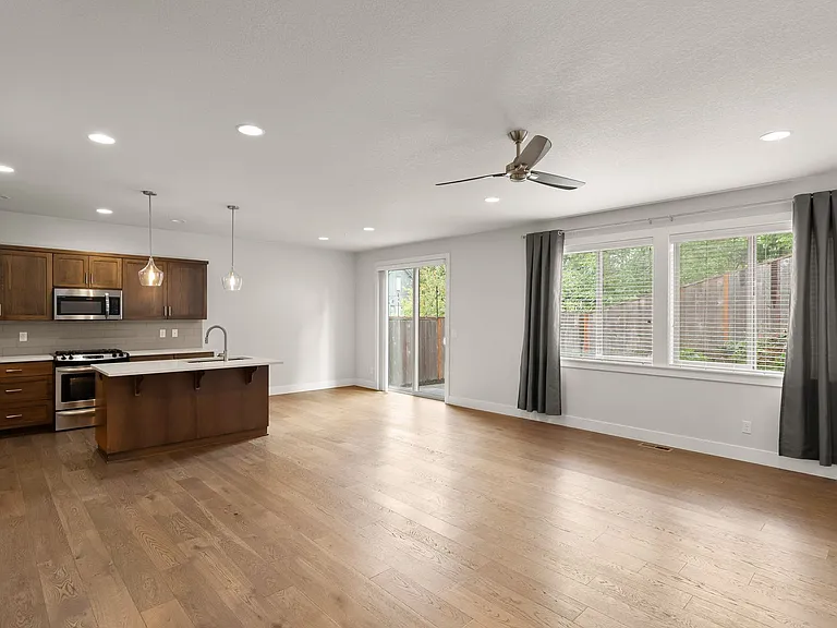 10926 SW Annand Hill Ct — Photo 3