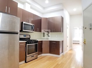 16 Park St #1RR, Brooklyn, NY 11206