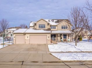 324 E Benton Dr, Appleton, WI 54913