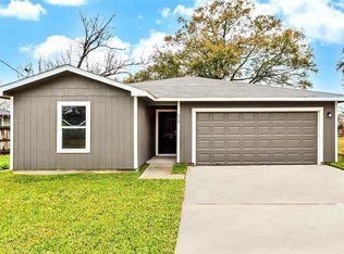 319 Clearwater St, Houston, TX 77029