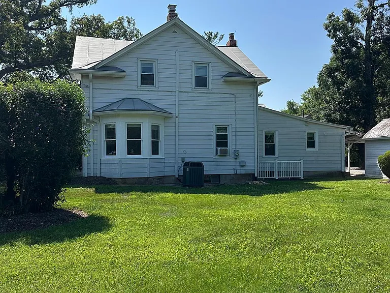 6501 Glenbard Ct — Photo 16