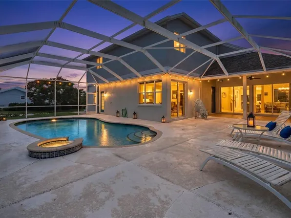 4306 Barracuda Dr, Bradenton, FL 34208