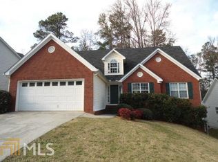174 Adams Lake Dr, Lawrenceville, GA 30046