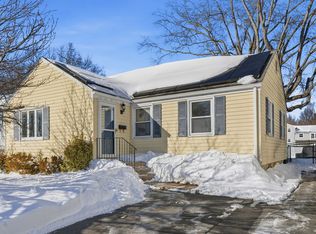 16 Clarendon Avenue, West Hartford, CT 06110