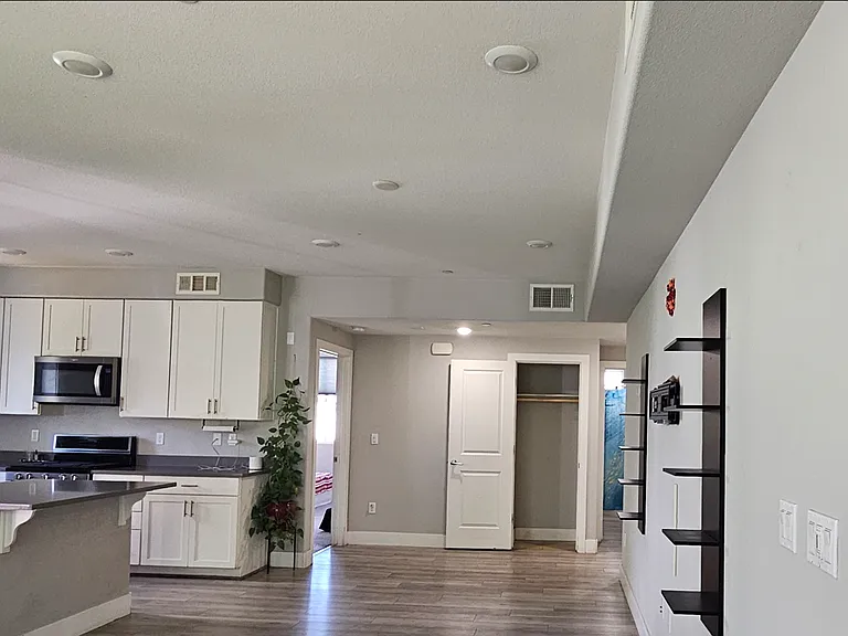 1463 Nightshade Rd #21 — Photo 2