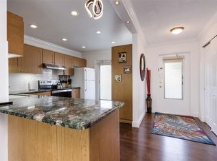 700 NE 14th Ave APT 203, Hallandale Beach, FL 33009