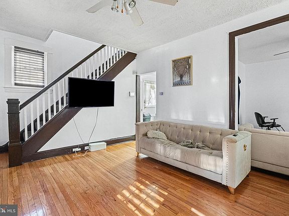 4th image of 3804 Ridgecroft Rd