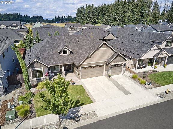 2nd image of 5704 NE 132nd St