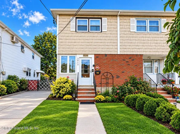 3813 Hylan Blvd, Staten Island, NY 10308