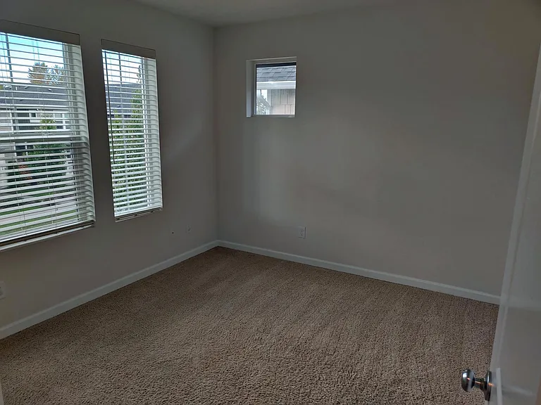 4437 Riverfront Blvd — Photo 13