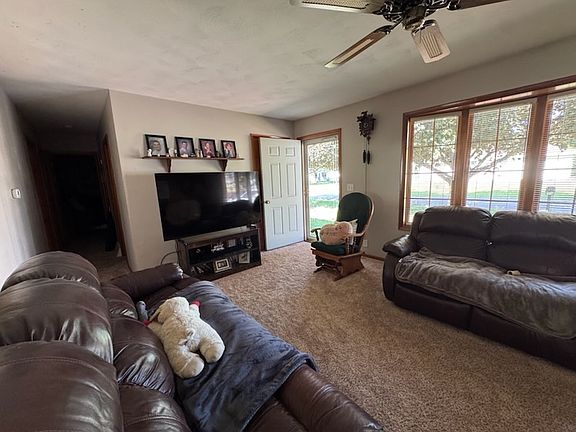 5th image of 231 Martin Rd