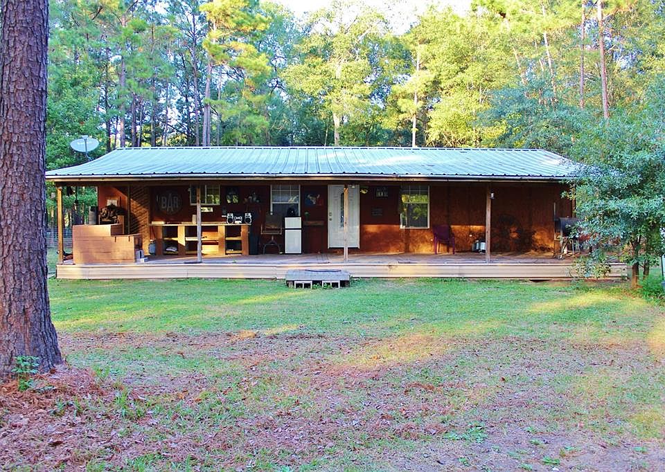 1st image of 141 Jammye Dr