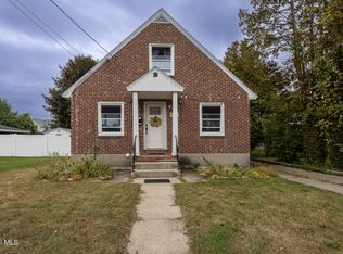 1646 Van Cortland St, Schenectady, NY 12303