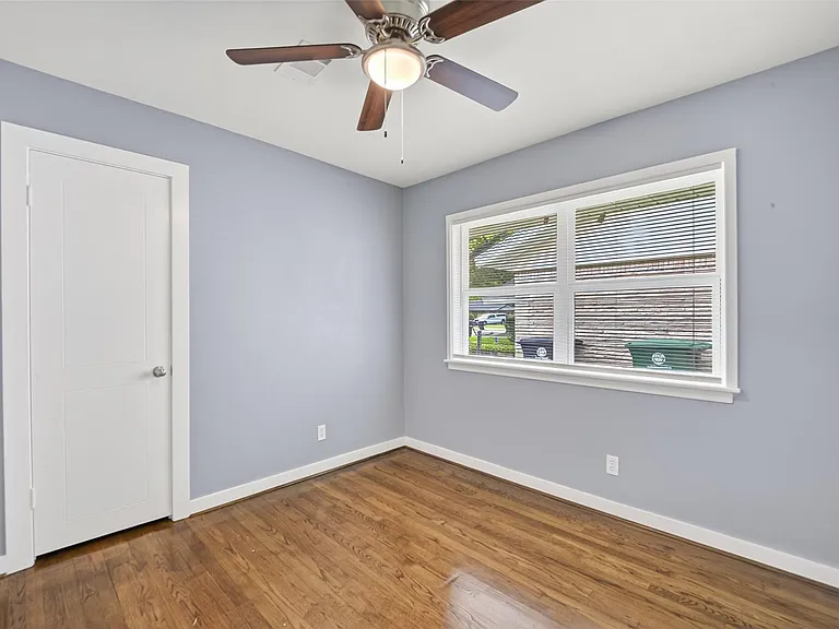 11226 Huggins Dr — Photo 22