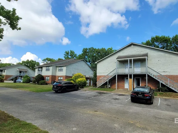 200 Autumn Dr APT 3D, Fairhope, AL 36532