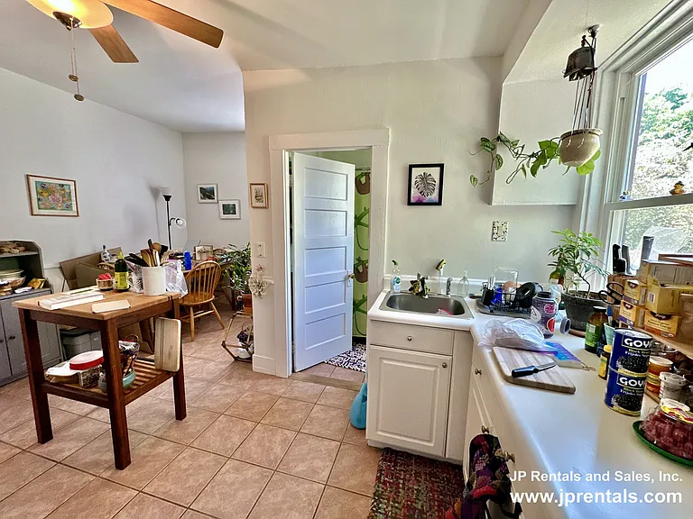 68 McBride St #3 — Photo 6