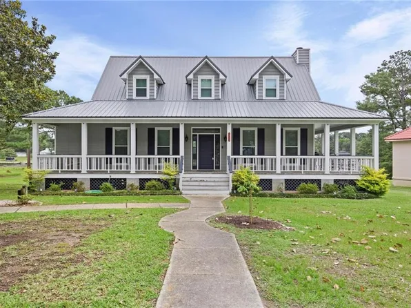 12171 Marguerite Dr, Coden, AL 36523