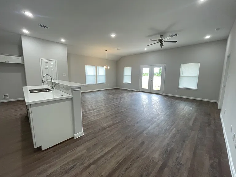 245 County Road 5017 — Photo 26